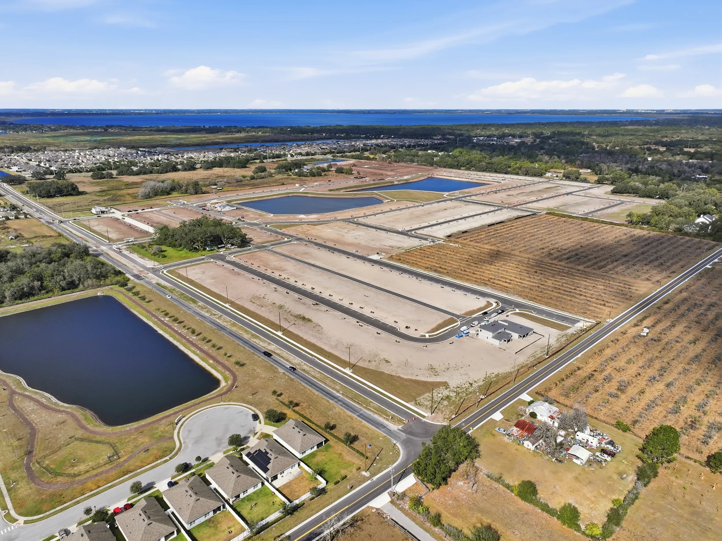 Lakeside at Satilla: aerial of the community and amenity pond